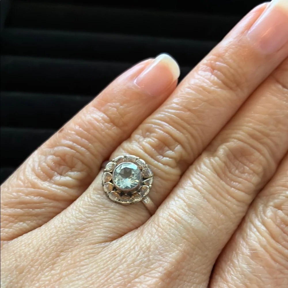 Blue Topaz Sterling Silver Ring - Floral Design